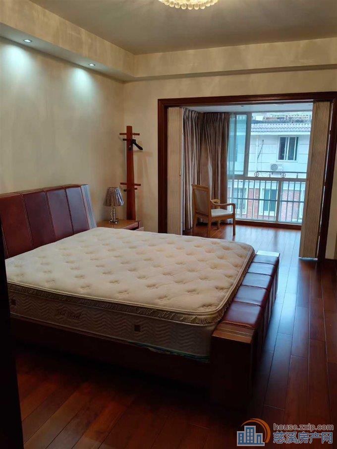 欧景苑3复4豪装197平车库182万直接