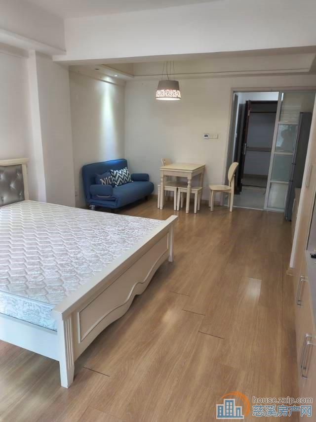 金色港湾精装新朝南47平73万文锦可读