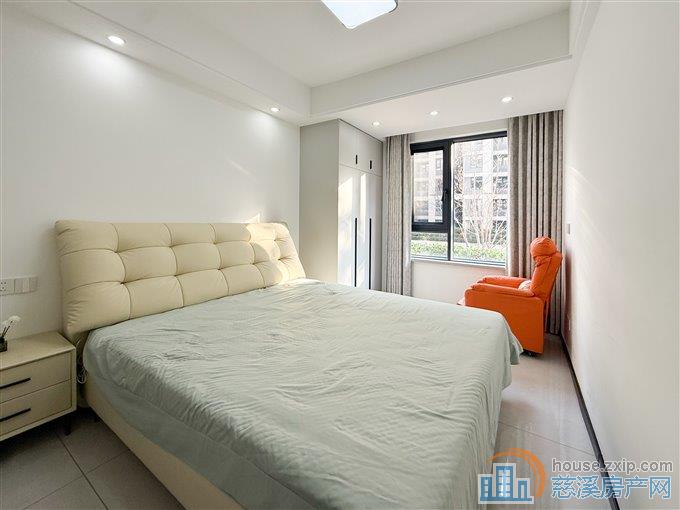 天安盛世臻境112平144.8万送车位