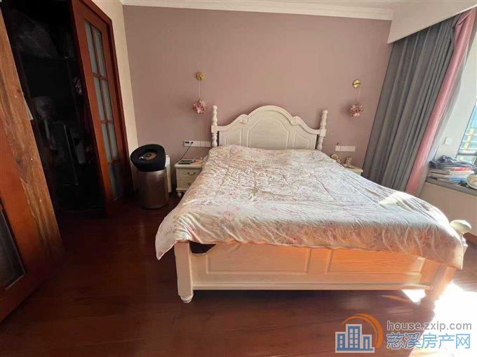 时代华都220平方豪装复式带车位直接房源