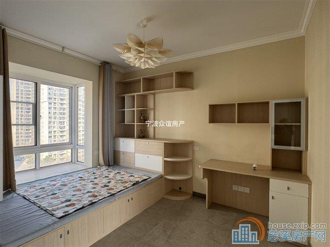 杭州湾合生二期103平精装55W