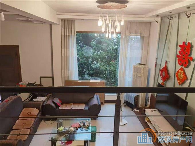 白河小区联排别墅272平498万直接