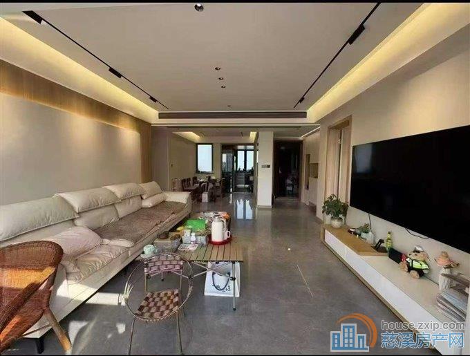 泊蔚里150.87平自住精装修直接房源