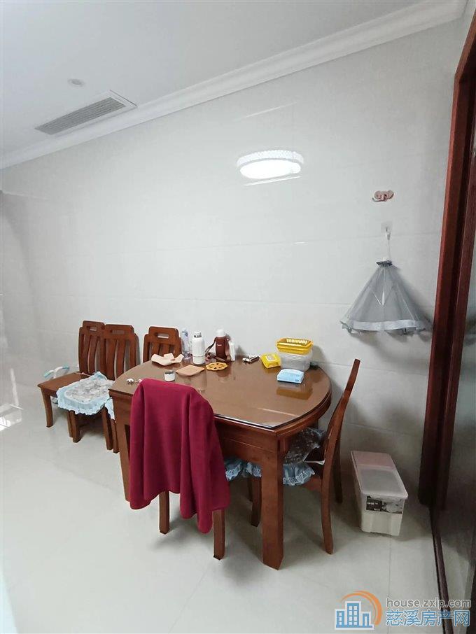 大新路私房 带露台 精装 三小上林XQ