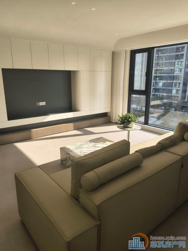 湖樾云著143平全新精装未住过采光好