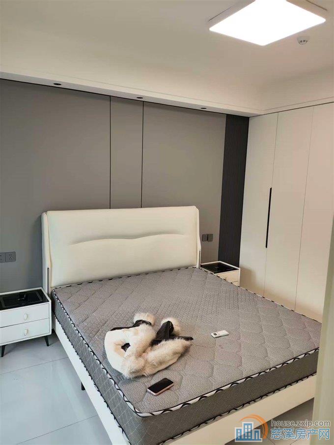 近新河坊 红星檀府高楼层 朝南一室