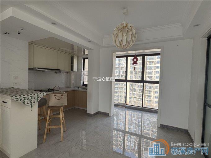 杭州湾合生二期103平精装55W