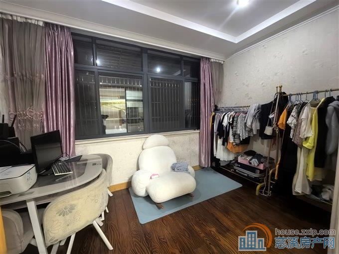 崇寿中诚家园101平朝南二间精装55万