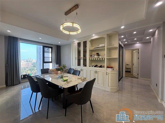 复地御溪雅苑 185平 245万