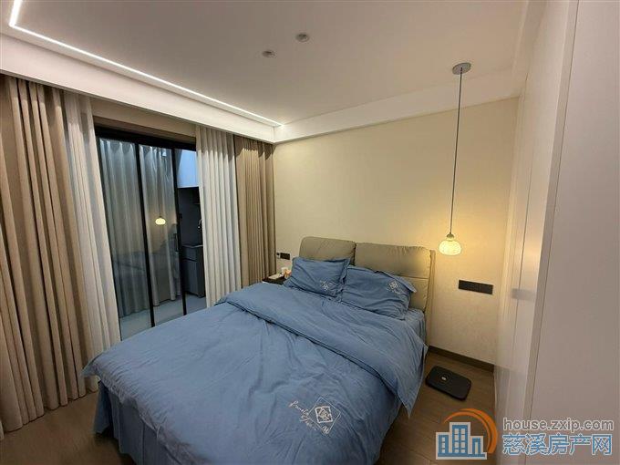 新城河泊蔚里130平➕车位260万