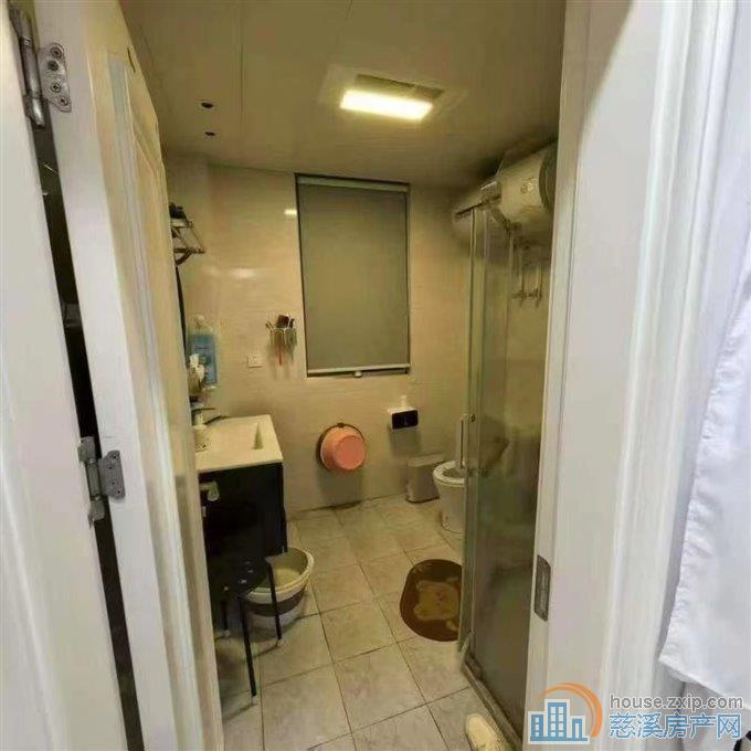 玲珑小区95平4楼自住装修2室85万