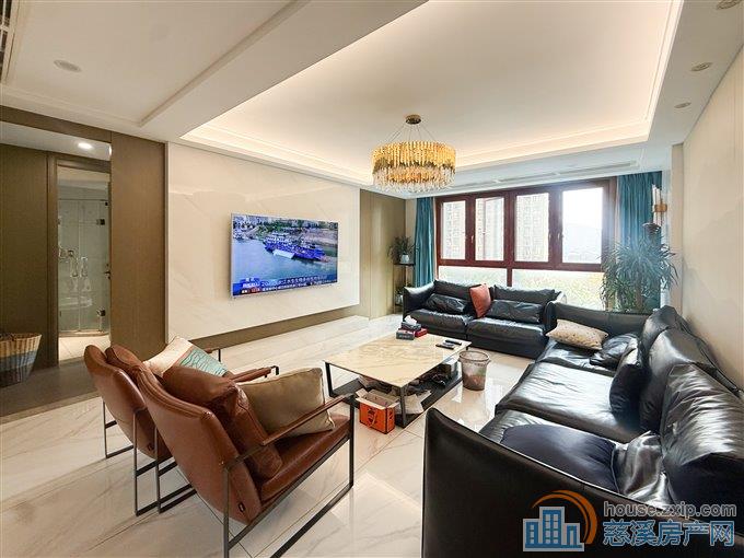 复地御溪雅苑 豪装170平228万双车位