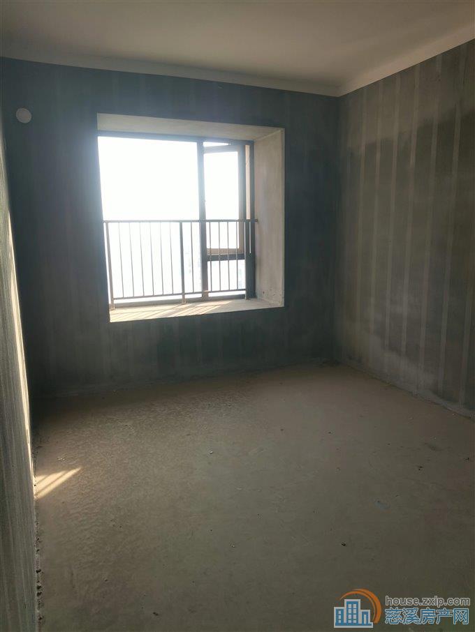 悦华府168平228万带车位