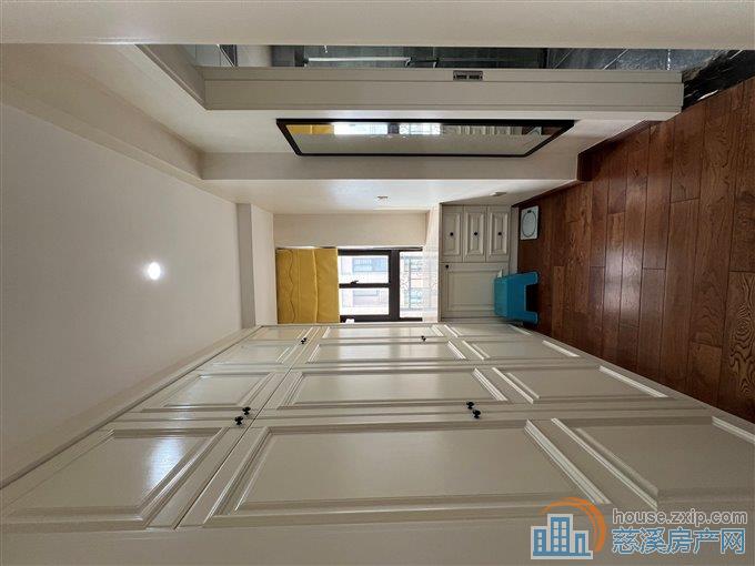 阳光城精装修带车位一口价209.8万直接