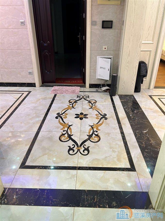 阳光城一期小高层143平精装修198