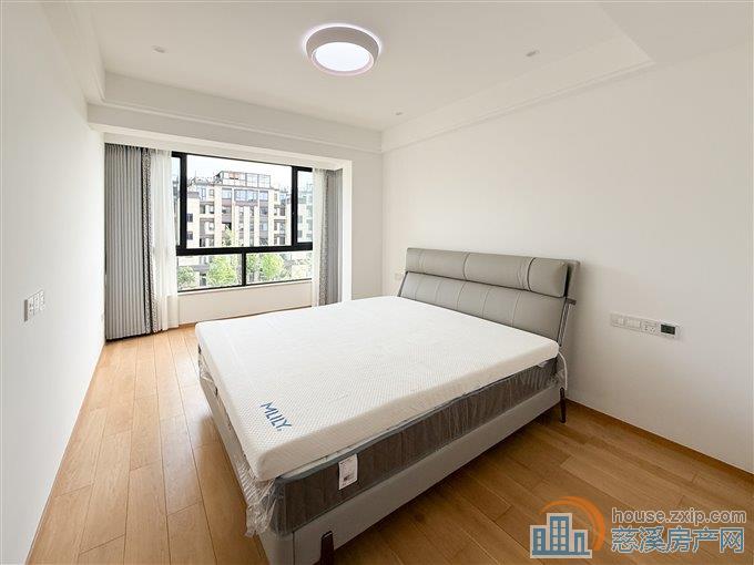 珑玥府178平398万全新豪装送车位