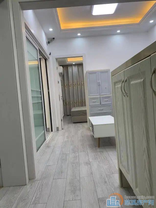 出租新潮塘北苑45平2000每月