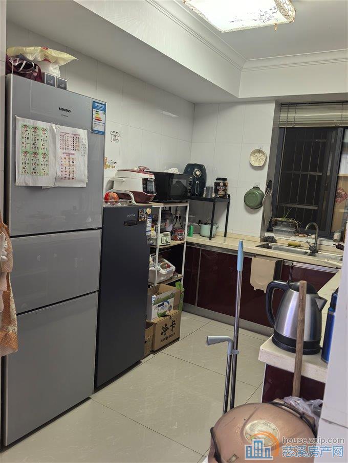 崇寿中诚家园101平朝南二间精装55万