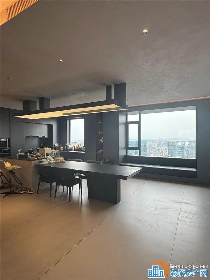 云顶382平大平层，豪装660万直接房源