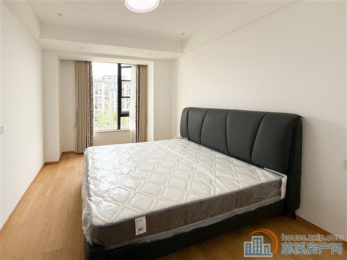 珑玥府178平398万全新豪装送车位