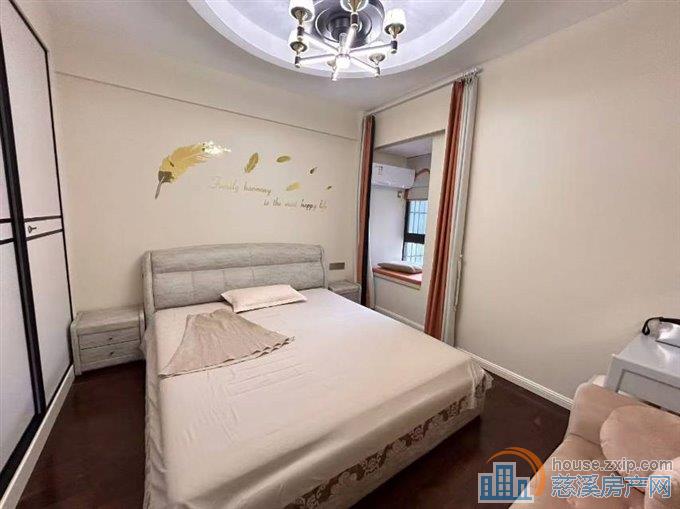 嘉和名苑133平现代装修黄金楼层带车位