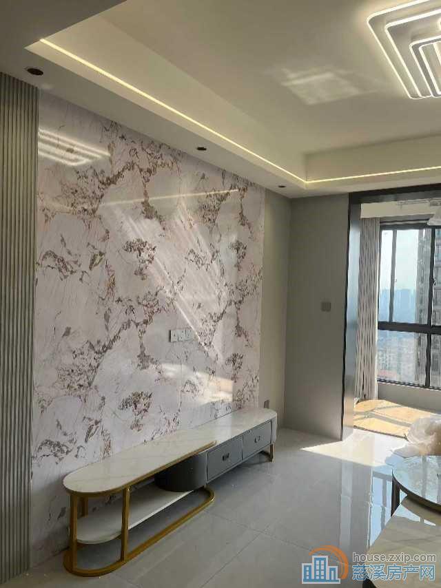 嘉景园二室92平整租全新精装首次出租