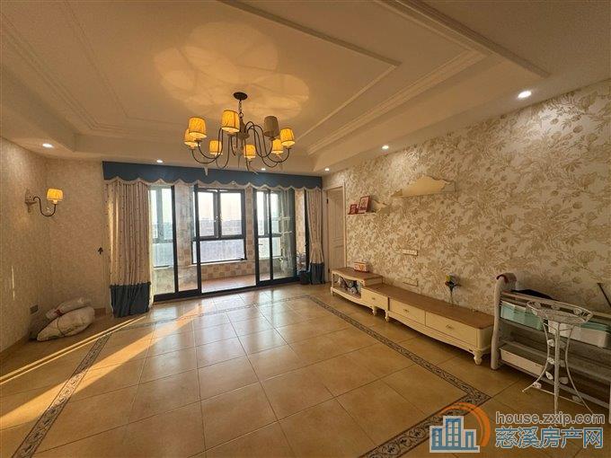 华润凯旋门 精装大平层177平330万