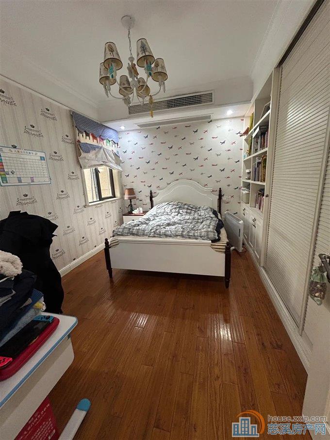 白金湾精装三房 采光好 拎包入住欢迎看房