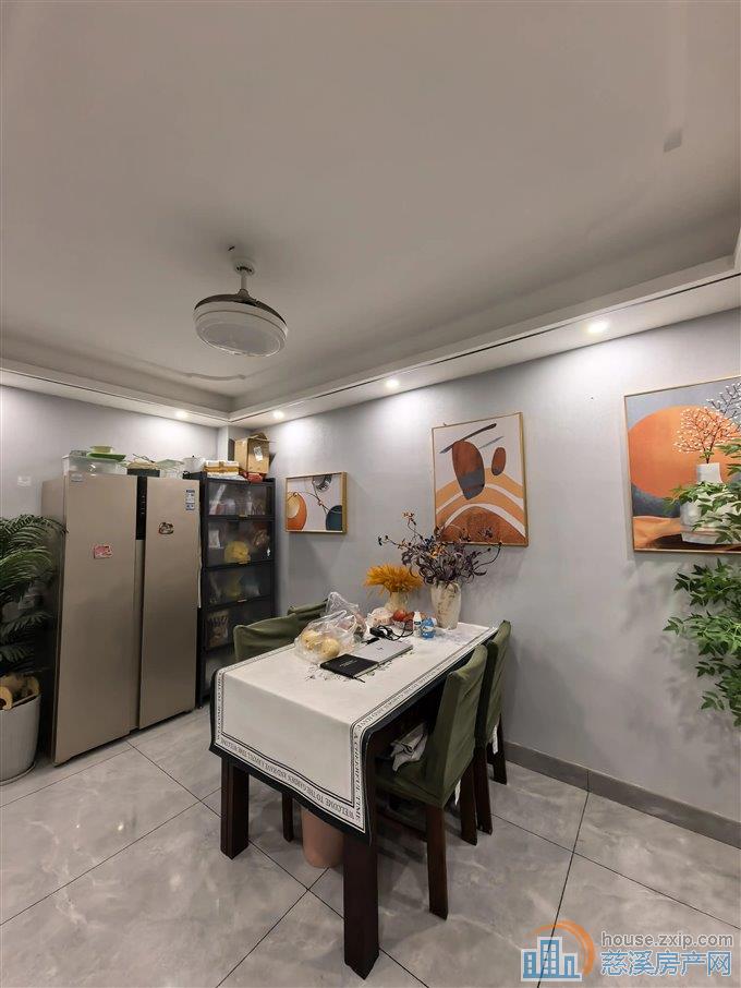 柏顿公馆 精装118平118万 送车位