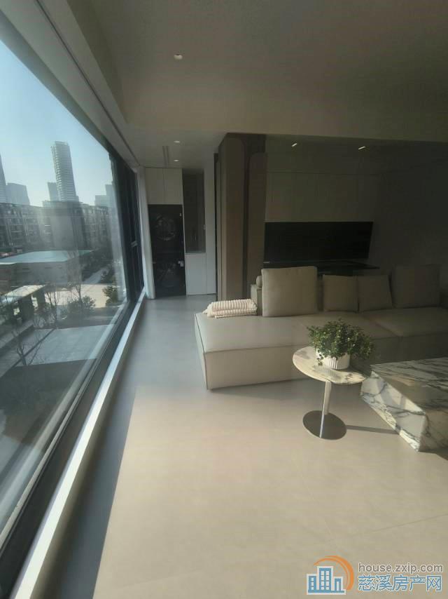 湖樾云著143平全新精装未住过采光好