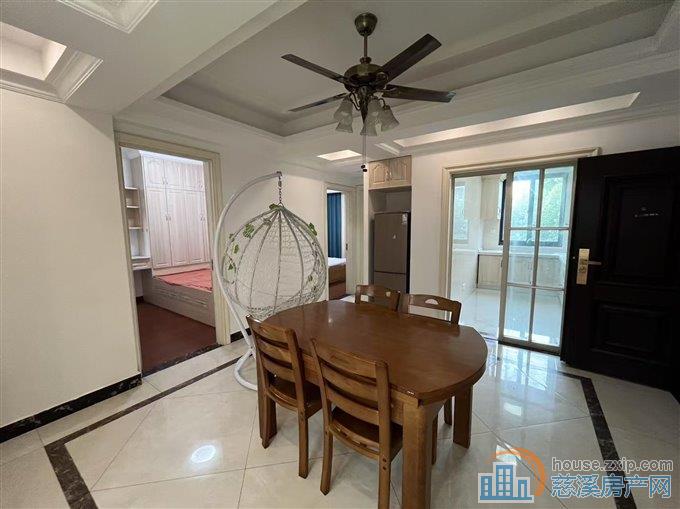 金色港湾 自住装修带车位