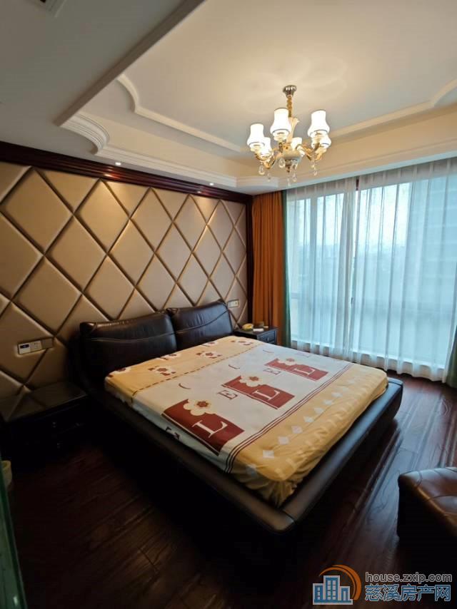 首次出租绿城诚园豪华婚装124平2室2卫