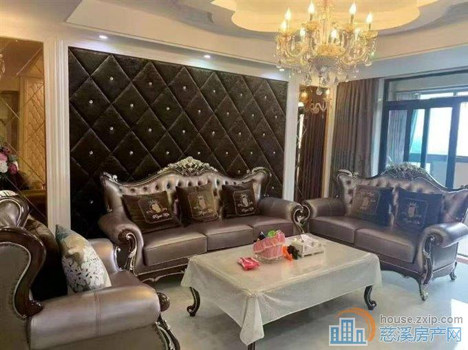 金色港湾二室二厅一厨两卫婚装带车位