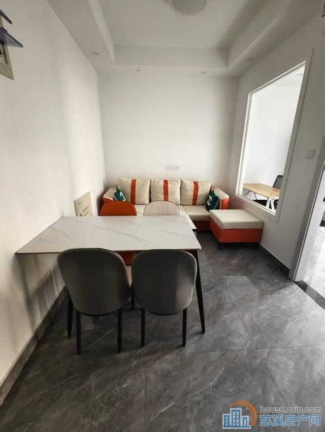 新潮塘南苑60平两室精装2100元