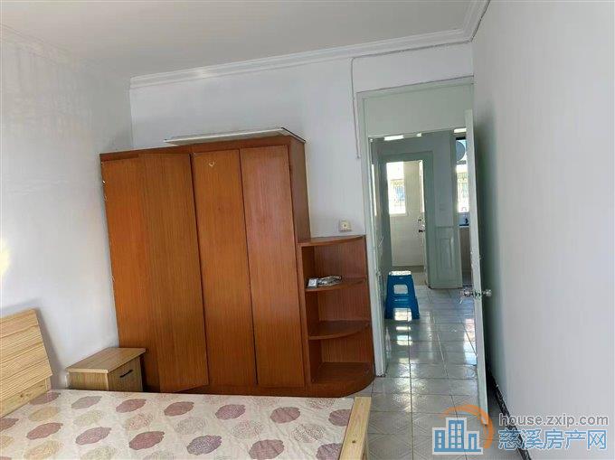 城东新村三楼65平送储物间105.8万