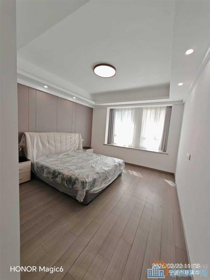 华润凯旋门143+车位精装修独家委托钥匙