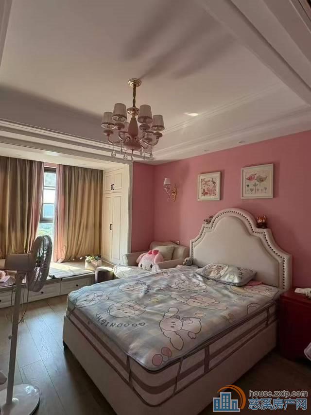 峙山庄园楼层佳128平朝南豪装128万