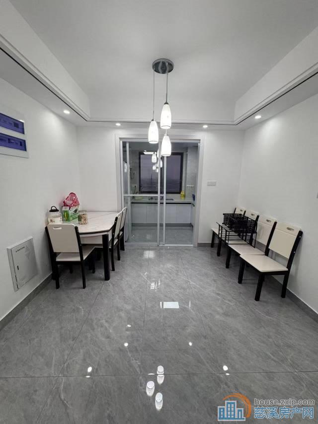 珑玥府143平精装4室2厅2卫好楼层