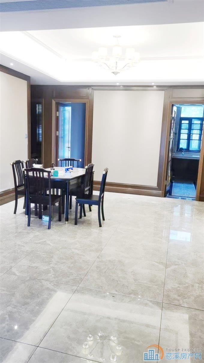 恒大河悦府电梯洋房带花园精装修直接钥匙在