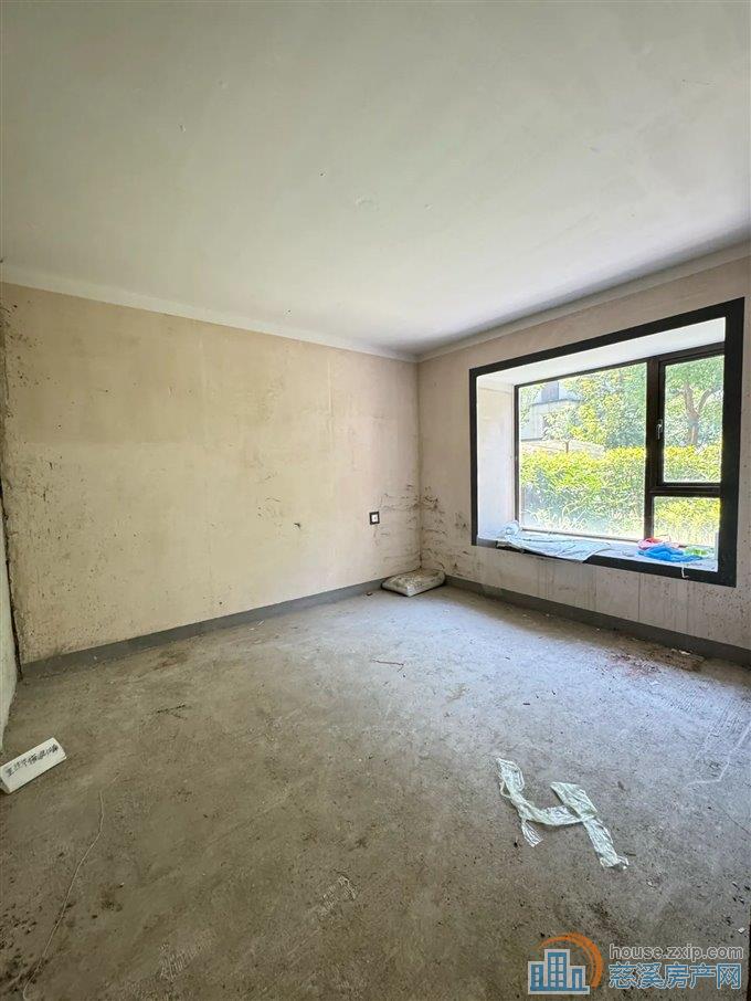 俯院江南 复式带大花园 单价仅7900