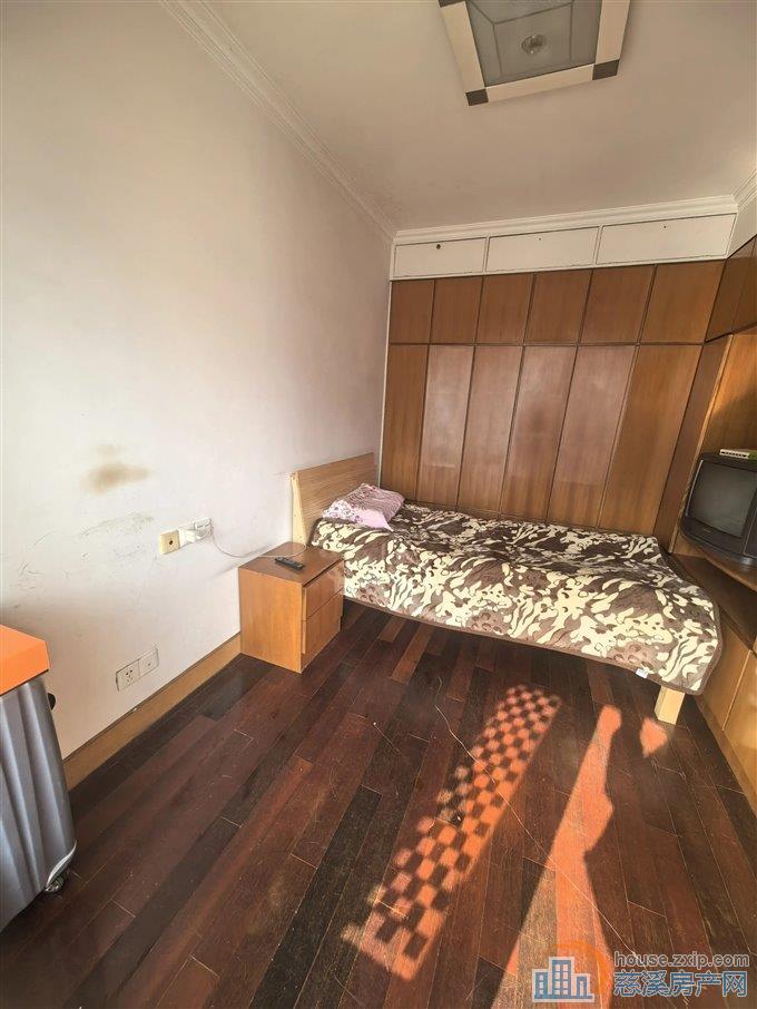 景和家园东区60平46.8万首付8个