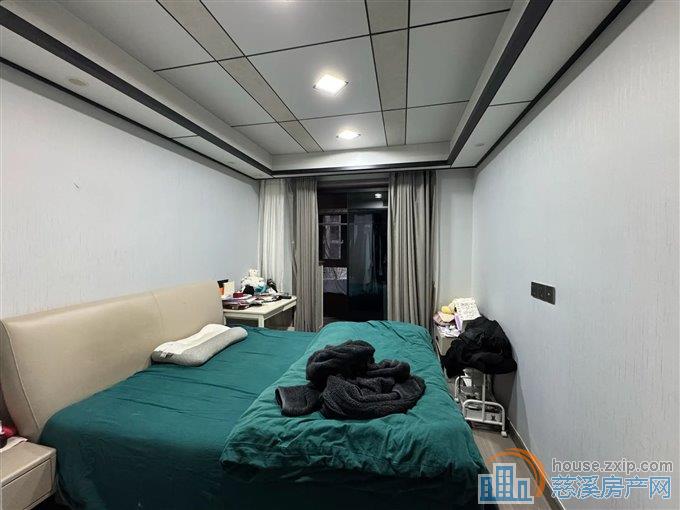 珑玥府 豪装 带露台 文锦九年制