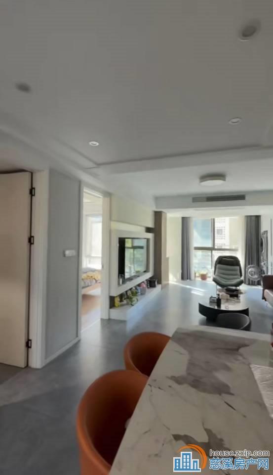 星光家园电梯房婚装基本没住独家直接房源