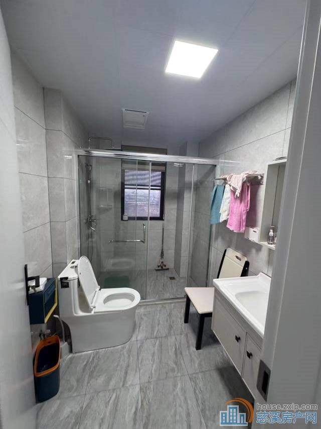 珑玥府143平精装4室2厅2卫好楼层