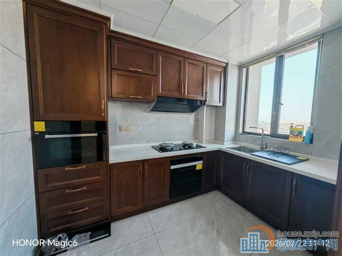 华润凯旋门143+车位精装修独家委托钥匙