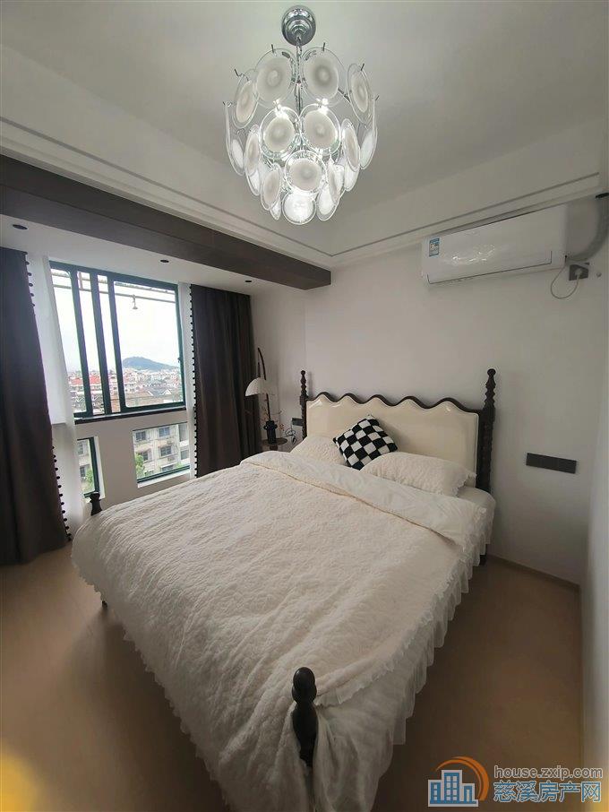 丽晶大厦 精装 拎包入住