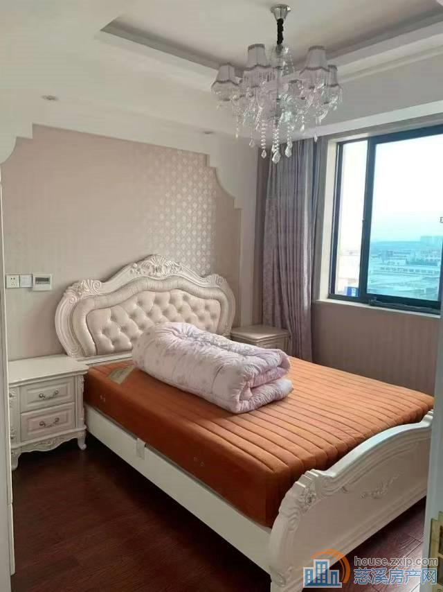 金色港湾二室二厅一厨两卫婚装带车位