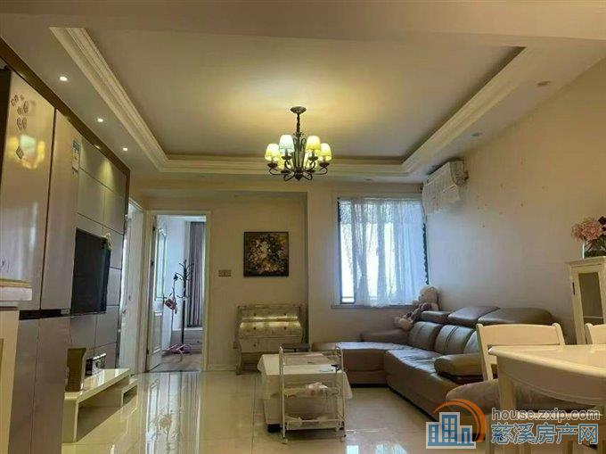 双和家苑中间层带车位杂物间精装新