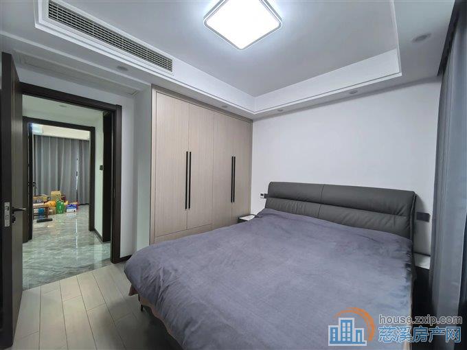 科创紫荆府 精装 92平方159.6万