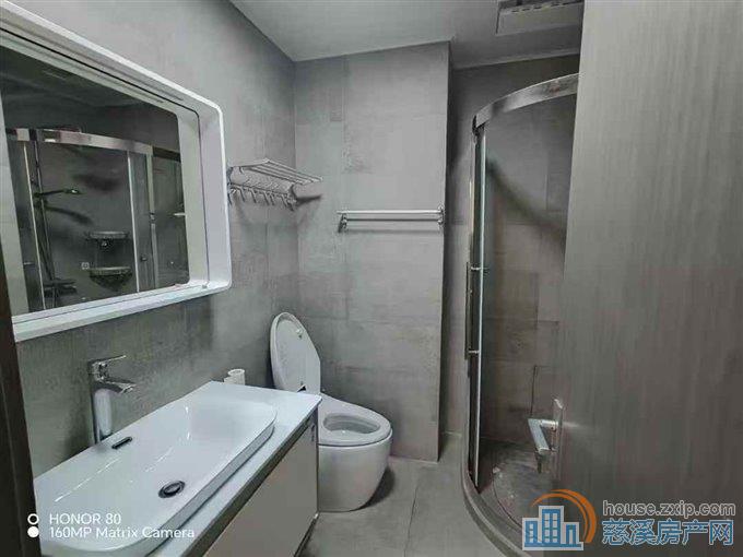 复地一期全屋地暖3室3卫加书房带车位